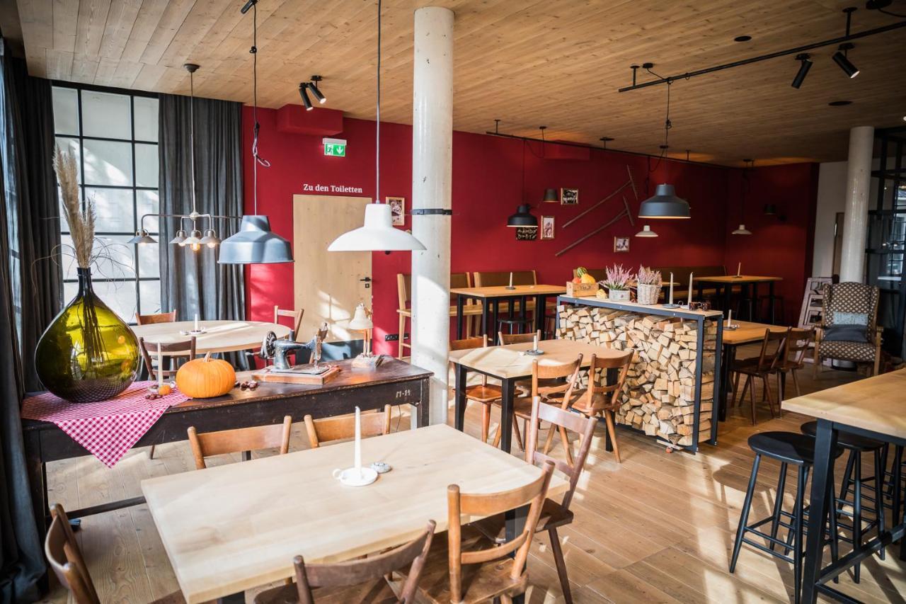 Chiemseer Wirtshaus Chieming Bagian luar foto